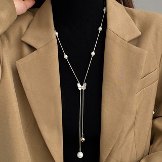Butterfly pearl long sweater necklace women's 2025 new accessories autumn and winter girls sweater chain light luxurious and high-end feeling