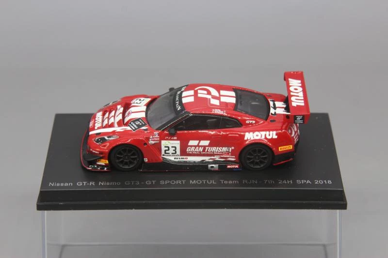 Сборная модель гонки Spark 1:64 2018 Spa 24-часа гонка GT-R Nismo GTR R35 GT3