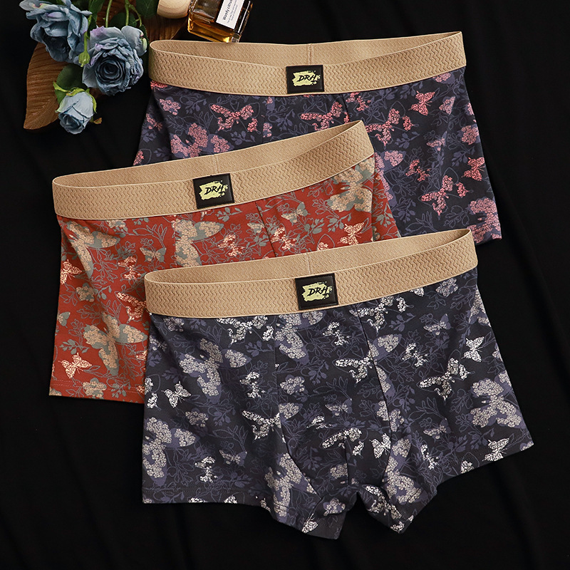 Retro Romantic Butterfly Print Men's Underwear, Pure Cotton Breathable Antibacterial Briefs, Personalized Skin-Friendly Breathable Boxer Briefs