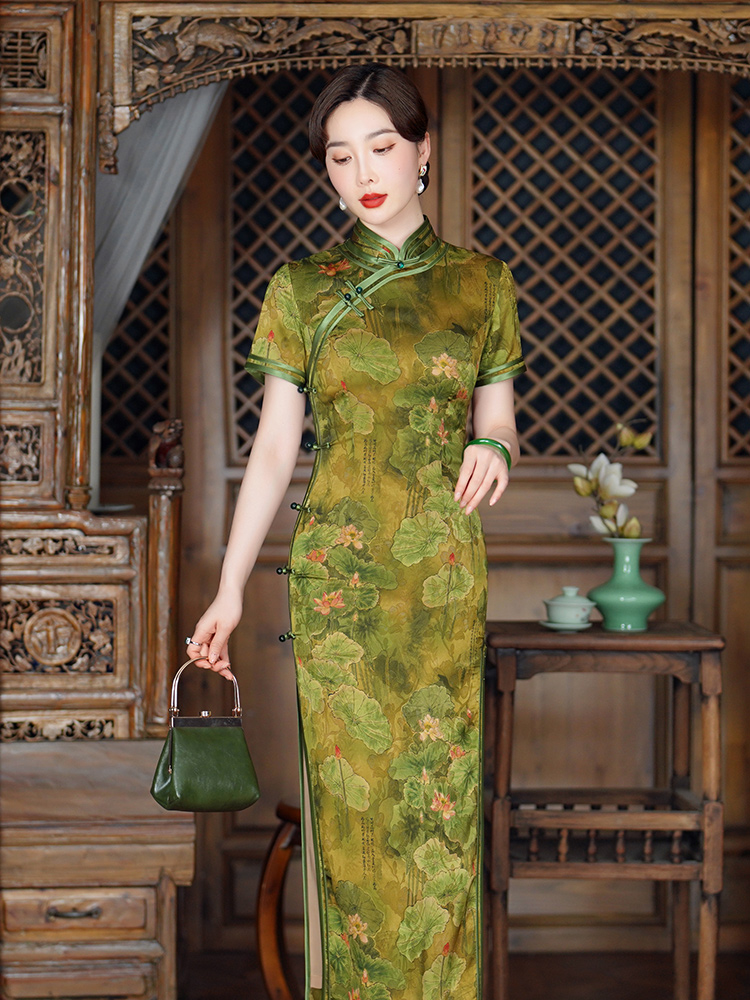  M+Green lotus  