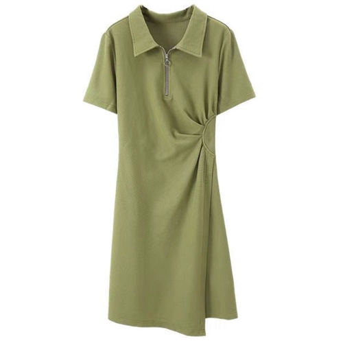 Брендовое приталенное платье, высокая талия, А-силуэт, воротник поло