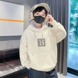 Бархатная демисезонная вместительная и большая детская белая приятная телу утепленная толстовка для мальчиков