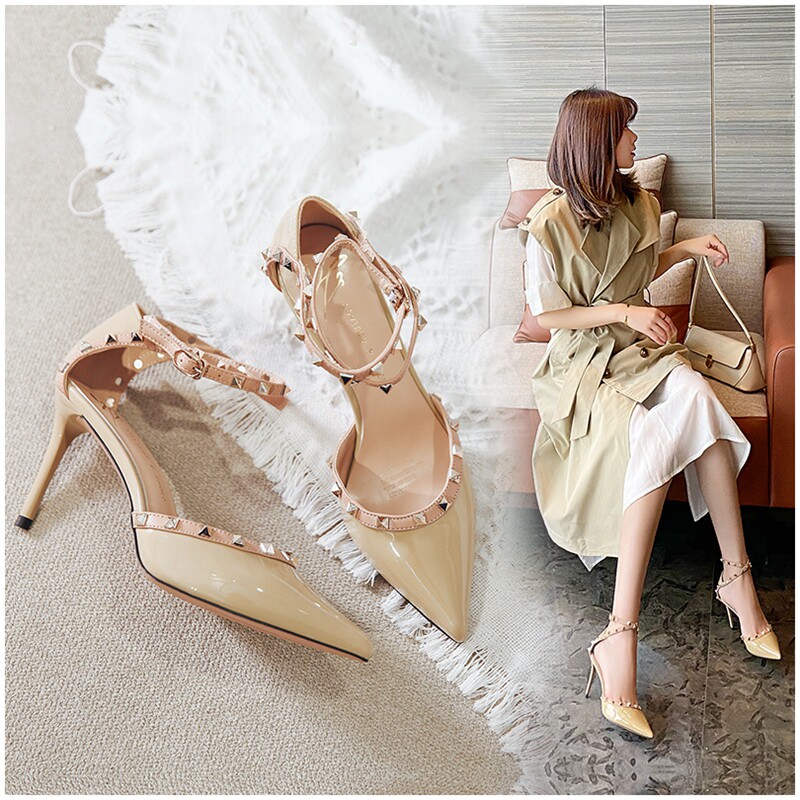 High-heeled shoes women's 2022 spring and summer new leather all-match Baotou one-word belt fashion stiletto sandals rivet single shoes