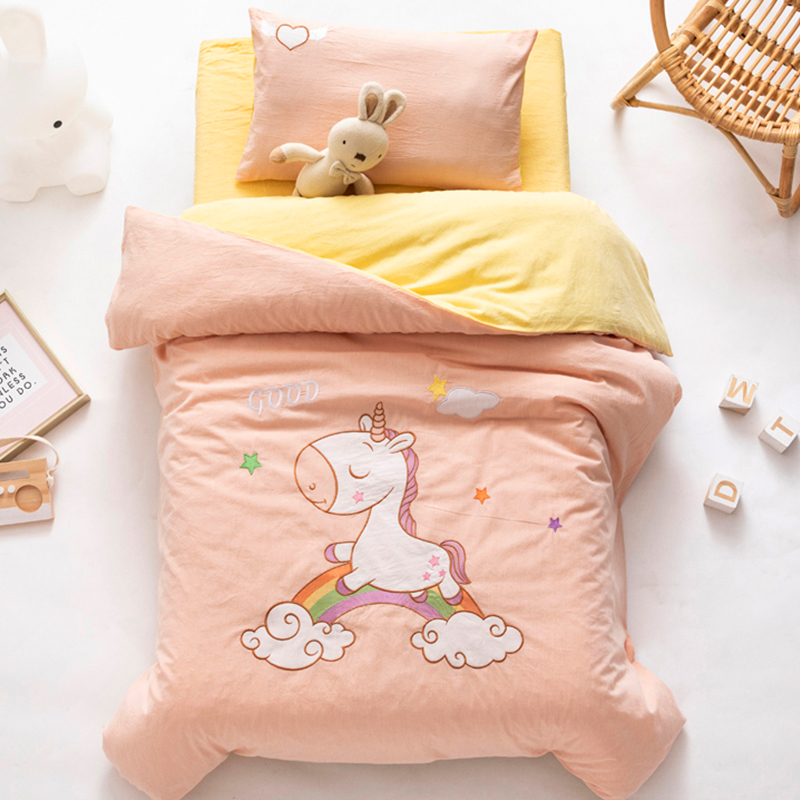 Kindergarten quilt three-piece set cotton children's quilt cover baby enter the park bedding baby nap futon six-piece set