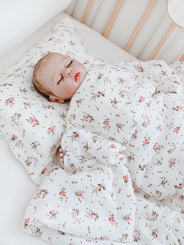 Love to baby dandelion series ins newborn bag quilt baby wrinkle cotton gauze children quilt to send cloud soft pillow