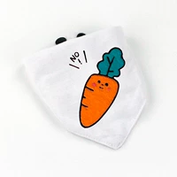 Белый морковный шарф