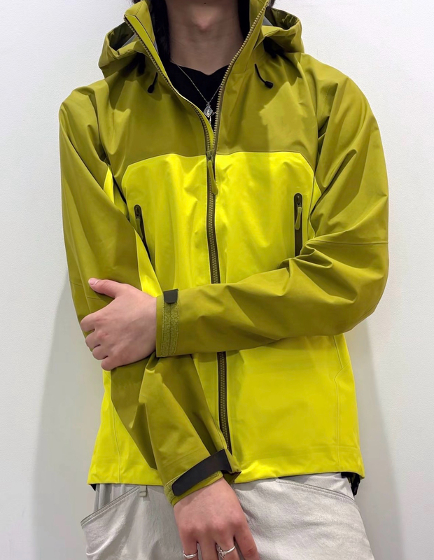 Beta Ar Jacket for Men and Women, Hard Shell, Waterproof, Windproof, Breathable, Wear-Resistant, Outdoor Skiing, Everyday Versatile, Hooded, Trendy Beta Ar Jacket for Men and Women, Hard Shell, Waterproof, Windproof, Breathable, Wear-Resistant, Outdoor Skiing, Everyday Versatile, Hooded, Trendy