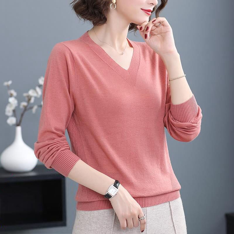 Dittutown sweater women's 2021 autumn winter new blouse women's V collar Korean version anti-kick outside wearing a thin undershirt