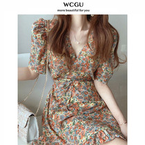 Floral dress women 2021 new summer French chiffon retro waist thin temperament bubble sleeve skirt