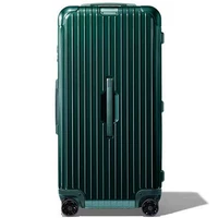 Темно -зеленый спортивный издание