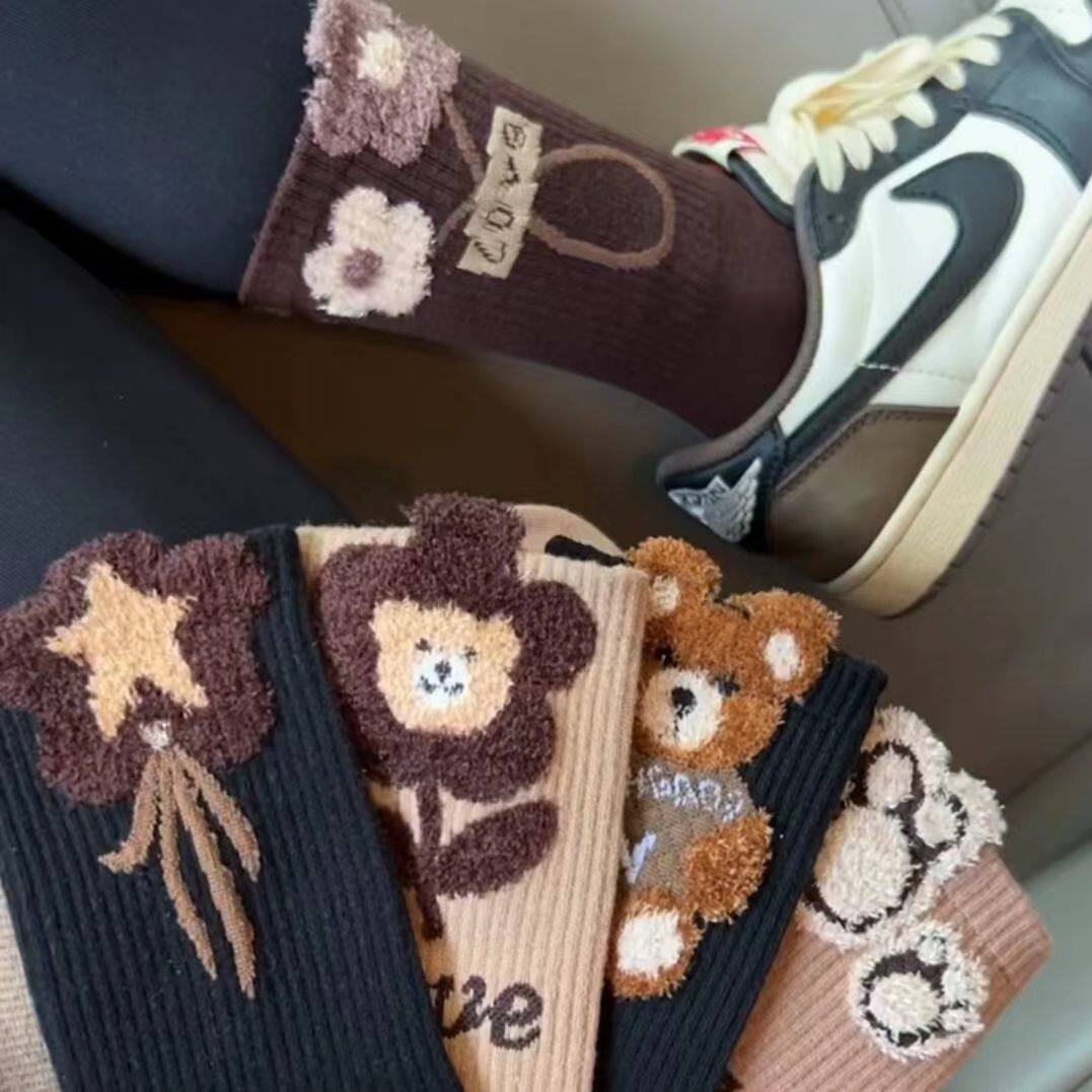 Plurk socks in sports stockings in trend personalized street stereo jewelry retro jitter fast hand bear