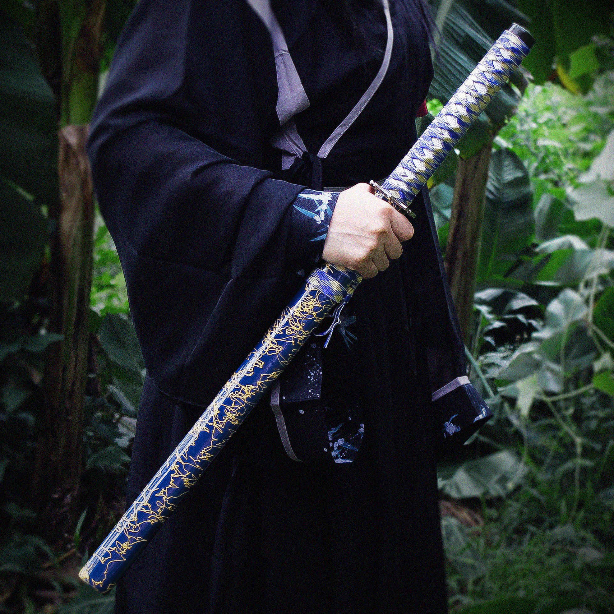 Longquan City ten thousand Treasure Sword Don Cross Knife-Anti-Hull-Town Sword High Carbon Steel Integrated Long Knife Straight Knife Cold Weapon unopened