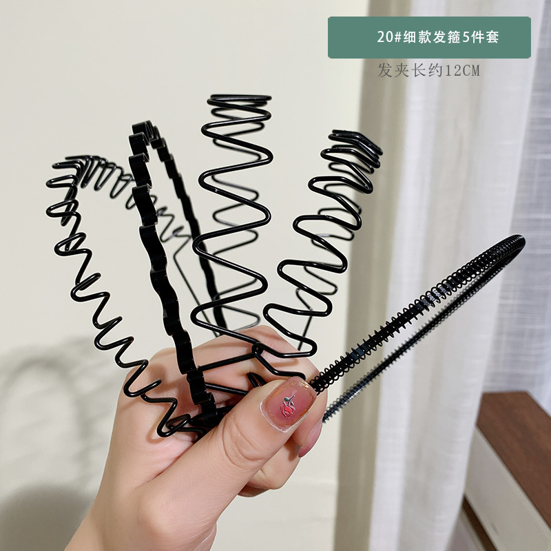 images 25:Smolted black hair hoop In summer, wear a hair card and shredded hair to organize the artifact with tooth pressing hair and decorate the face hoop
