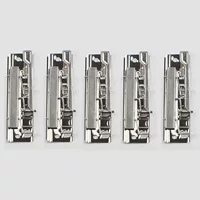 5 4 -INCH SHORT CLIPS