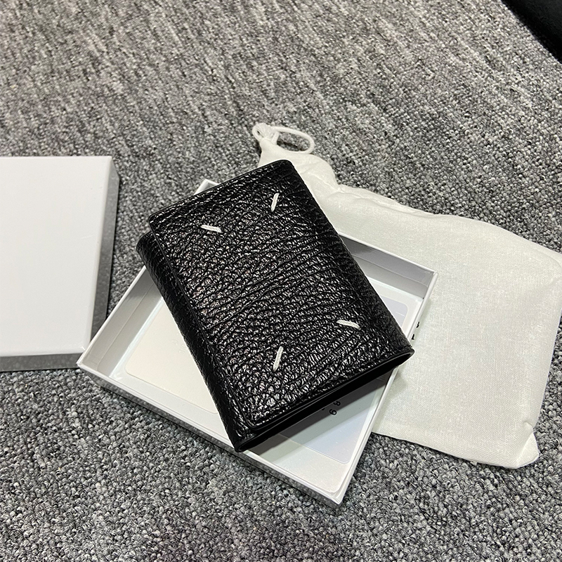 Ready Stock, Top Quality, Mmm Style, 24 Models of First-Layer Cowhide Pebbled Pattern, 70% off Fold Wallet, Same Style for Men and Women