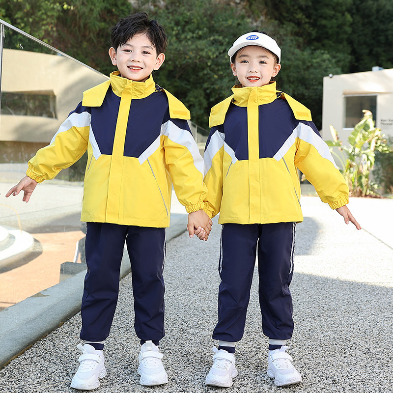 Children's Chargers Clothing Clothing Clothing Warm Costumes Three-in-one Kindergarden Clothes Spring and Autumn Clothes