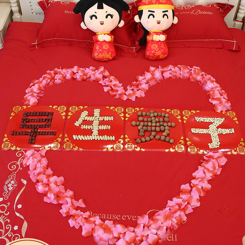 Wedding New house Early birth Guiko Press Bed Doll Swing Piece Molds Wedding bedroom bedside arrangement Decorative Doll Wedding items