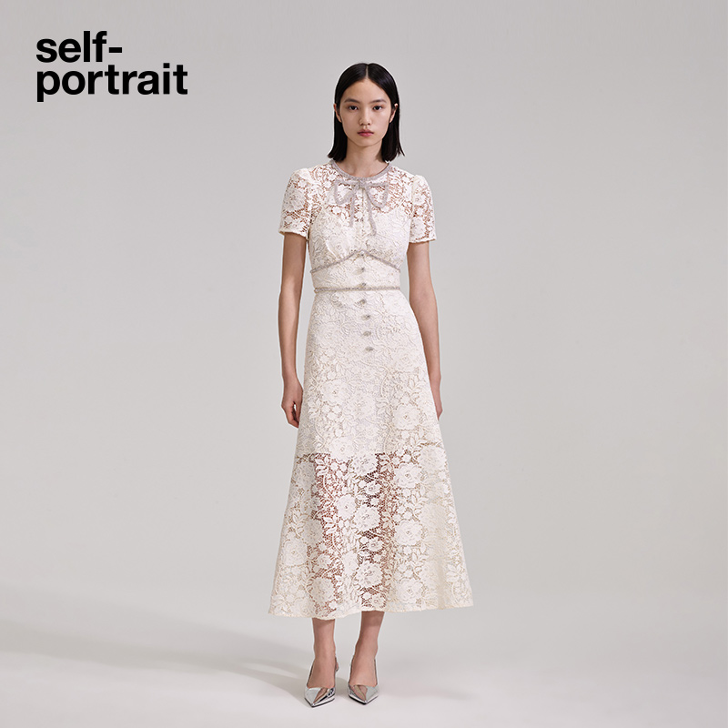 (Zhao Liying Tongan) Self-portrait 2023 Early autumn ivory white butterfly knot lace dress with long dress-Taobao