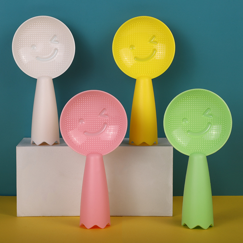 Kitchen smiley face spoon not stained with rice tumbler can stand with rice spoon Spoon Spoon Eat Snail powder special spoon High temperature resistant