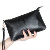 Кожаная модная маленькая сумка клатч, вместительная и большая сумка на одно плечо, коллекция 2023, из натуральной кожи