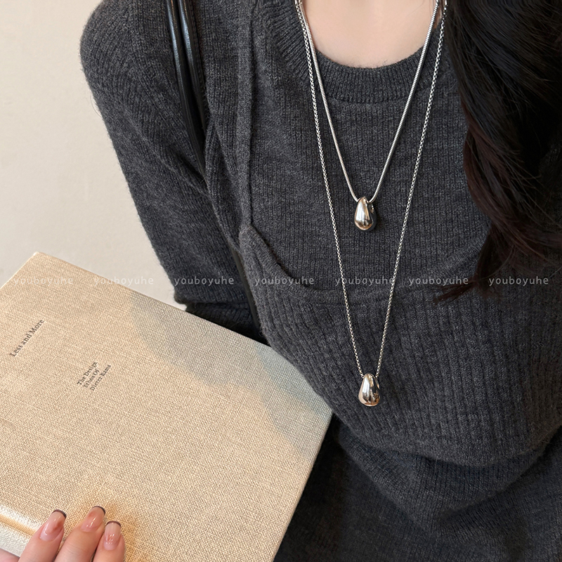 Casual Silver Water Drop Pendant Titanium Steel Necklace for Women, High-End, Non-Fading, Long Metal Sweater Chain Decorative Accessories