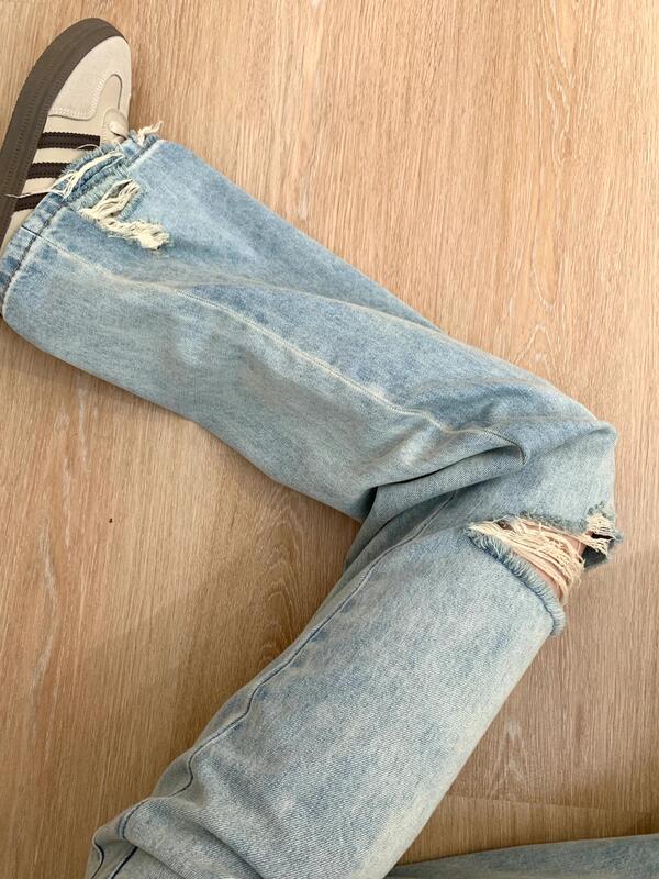 Light Blue Loose Straight Ripped Jeans for Women, New Summer Style, American Retro High-Waisted Slim-Fit Narrow Version Distressed Jeans