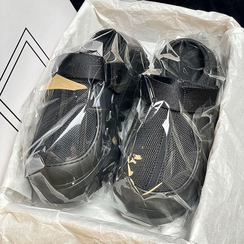 Tasman Black Baotou Slippers for Men and Women, Summer Thick Soles, Heightening Outer Wear, Casual Sandals, Slip-On Lazy Slippers