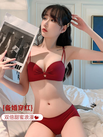 Victoria Red Lingerie Set for Women, Year of the Horse Wedding Bride Outfit, Zodiac Year, Small Bust Push-Up Sexy Bra and Panties