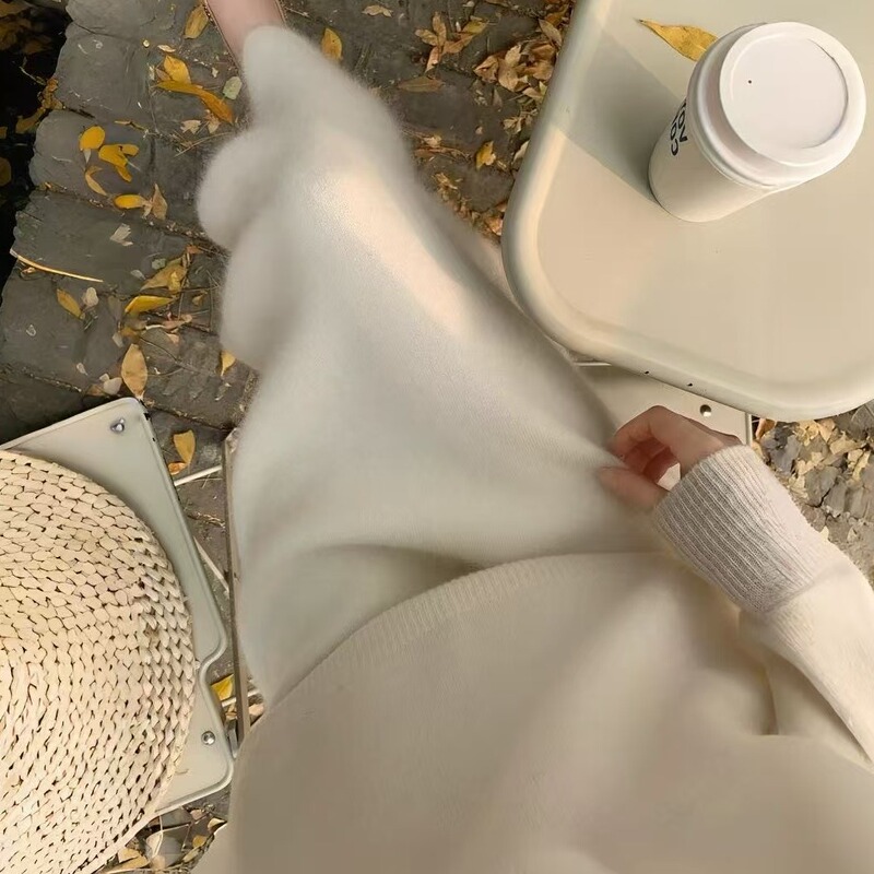 White Soft Straight Pencil Skirt for Women, Autumn and Winter, Gentle Style, High-Waisted, Slimming, Mid-Length, Elegant Sweater Dress White Soft Straight Pencil Skirt for Women, Autumn and Winter, Gentle Style, High-Waisted, Slimming, Mid-Length, Elegant Sweater Dress