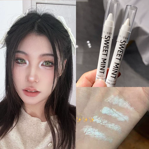 Белая тени для век, осветляющий матовый хайлайтер