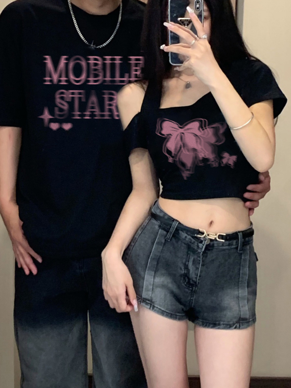 Unique Couple Outfits Summer Wear 2026 New High-End Niche Trendy Brand Short-Sleeve T-Shirts One Long and One Short Unique Couple Outfits Summer Wear 2026 New High-End Niche Trendy Brand Short-Sleeve T-Shirts One Long and One Short