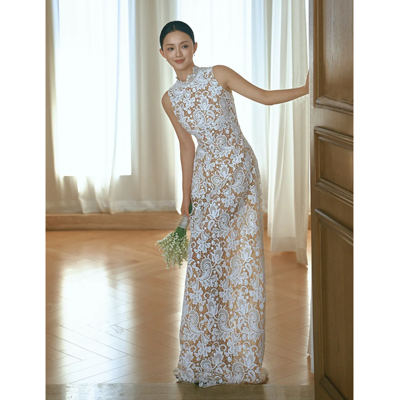 French-Style Lace Light Wedding Dress, High-End Vintage Backless Mermaid Gown for Brides, Engagement and Reception Dress