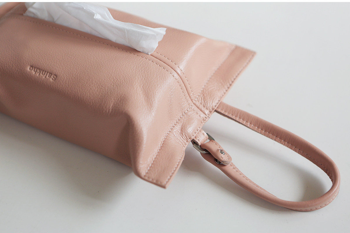 Car-Mounted High-End Tissue Box, Car Armrest Box, Tissue Box, Face Towel Storage Bag, High-End Tissue Cover