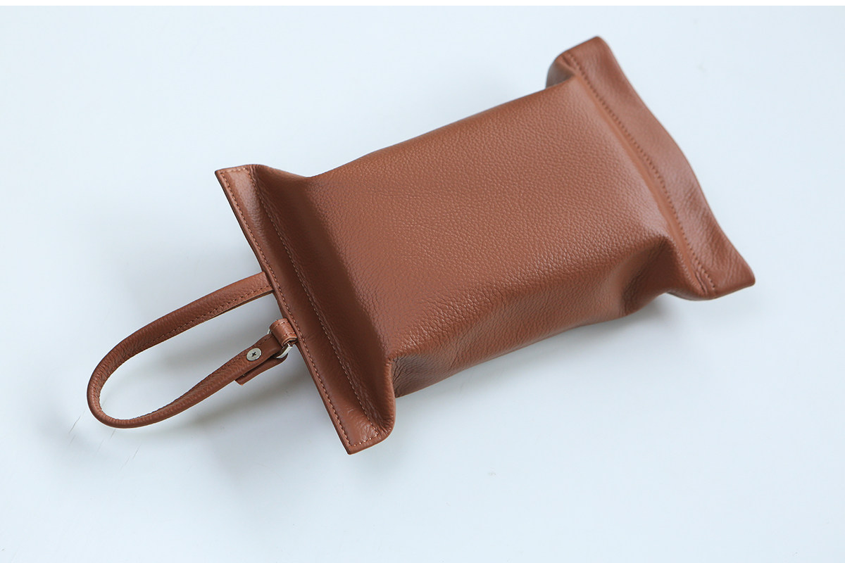 Car-Mounted High-End Tissue Box, Car Armrest Box, Tissue Box, Face Towel Storage Bag, High-End Tissue Cover