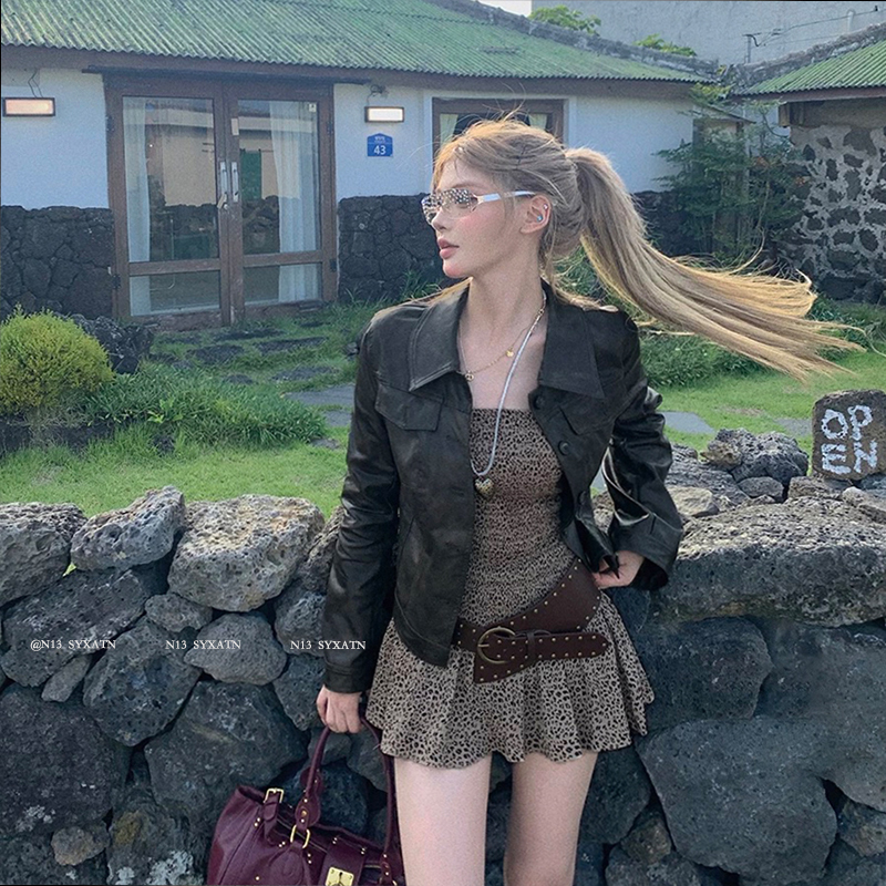 N13 Syxatn/Maillard Retro Lapel Leather Jacket Autumn Pure Desire Hot Girl Leopard Print Tube Top Skirt Suit for Women N13 Syxatn/Maillard Retro Lapel Leather Jacket Autumn Pure Desire Hot Girl Leopard Print Tube Top Skirt Suit for Women