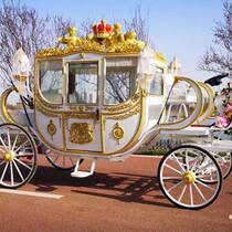 Carriage European-style sightseeing pumpkin carriage photography custom props wedding reception four-wheel electric horse deposit