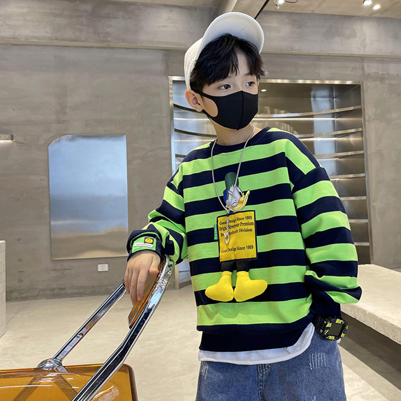 Boys' striped casual tops 2022 new spring and autumn children's spring clothes Western style trendy handsome and fashionable little boy tops