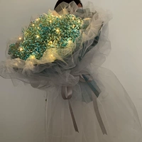 Большой букет из синего кружева плюс пряжа длиной 1 метр и гирлянды.