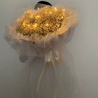 Большой букет из оранжевого кружева плюс пряжа длиной 1 метр для освещения.