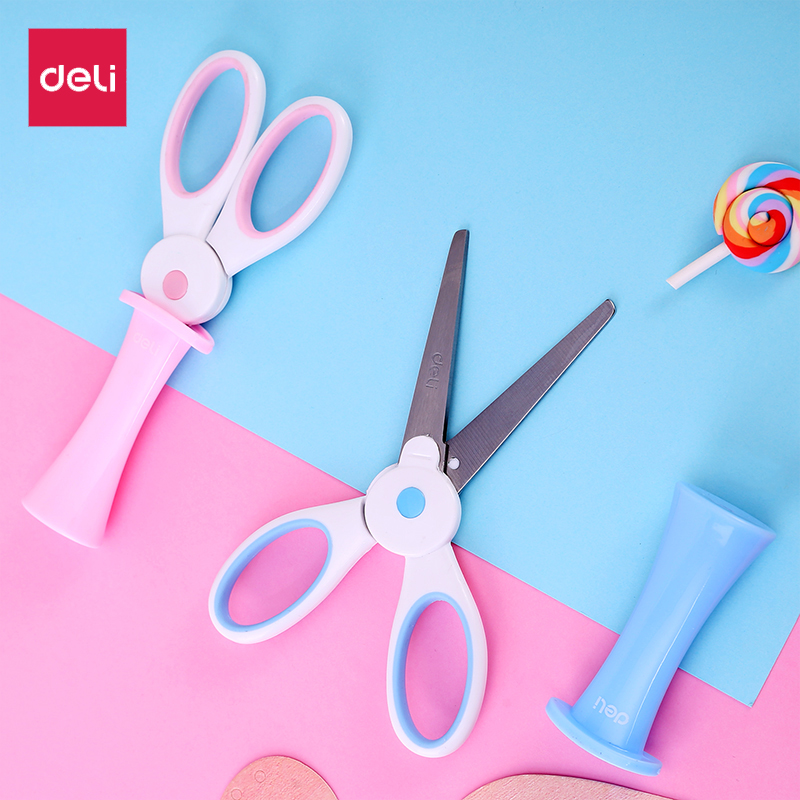 Deli stationery student art scissors Handmade safety round head design Cartoon pattern Children's art supplies 6065 getting better and better