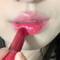 Olive skin shows white melting point solid lip glaze lip gloss lipstick mirror water light moisturizing whitening gel mist