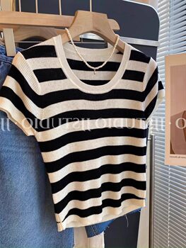 Striped U-Neck Regular Shoulder Ice Silk Knitted Short-Sleeve T-Shirt for Women, Summer Design, Niche Style, Thin Base Layer Top