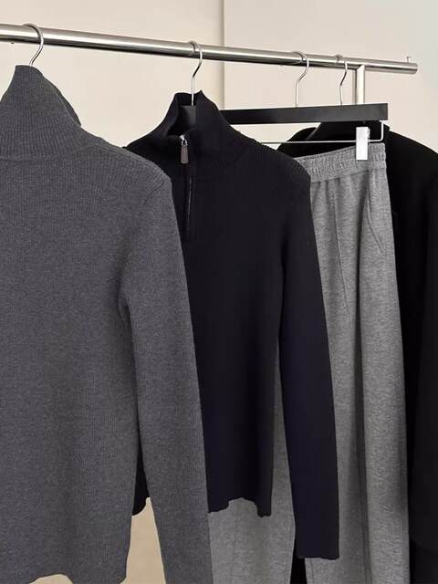 Old money style half-zip high-neck knitted bottoming shirt for women in autumn and winter, lapel sweater with high-end slimming top