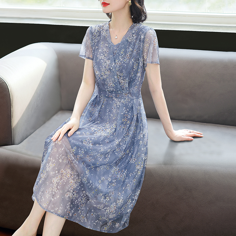 Mother's Day Summer Chiffon Dress for Middle-Aged and Elderly Women 2026 New Style Dress Elegant Long Dress for Middle-Aged Women