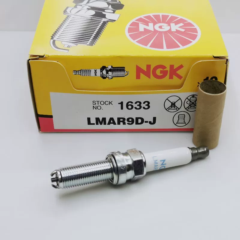 Свеча зажигания LMAR9D-J подходит для BMW R1200GS HP4 S1000R RR XR C650 G310R