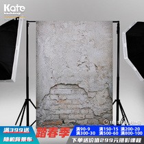 Write true background cloth 3D stereo photo setting in red background board photography photography is retro - ancient