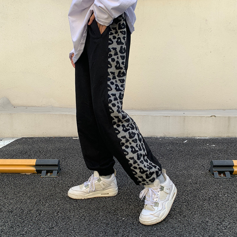 No bears, BAO WEN loose waist beam feet relaxed pants for men and women spring and autumn loose tube trousers