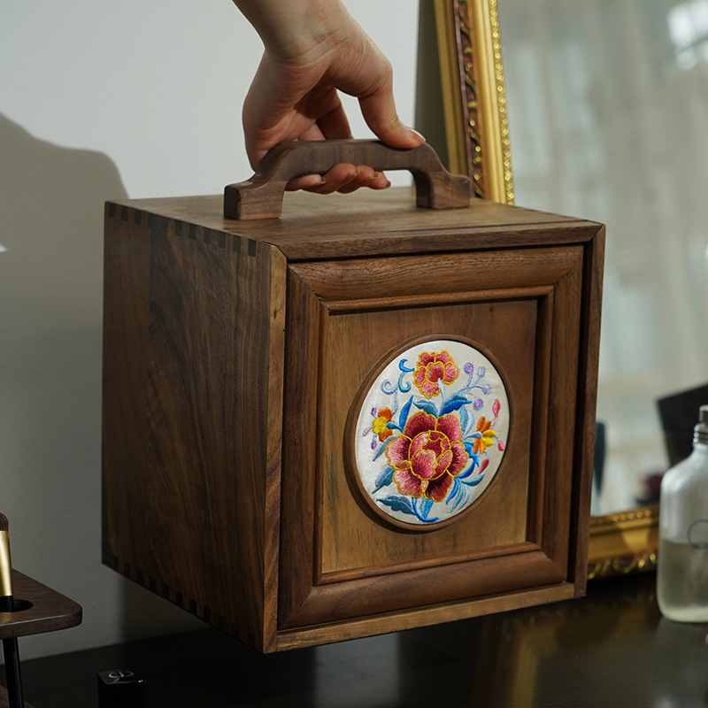 Imported North American black walnut dressing table storage box to send girlfriends gifts Chinese retro portable wooden box cosmetic box