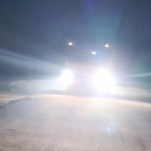 换对大灯泡真在正在能让夜间行车更安心