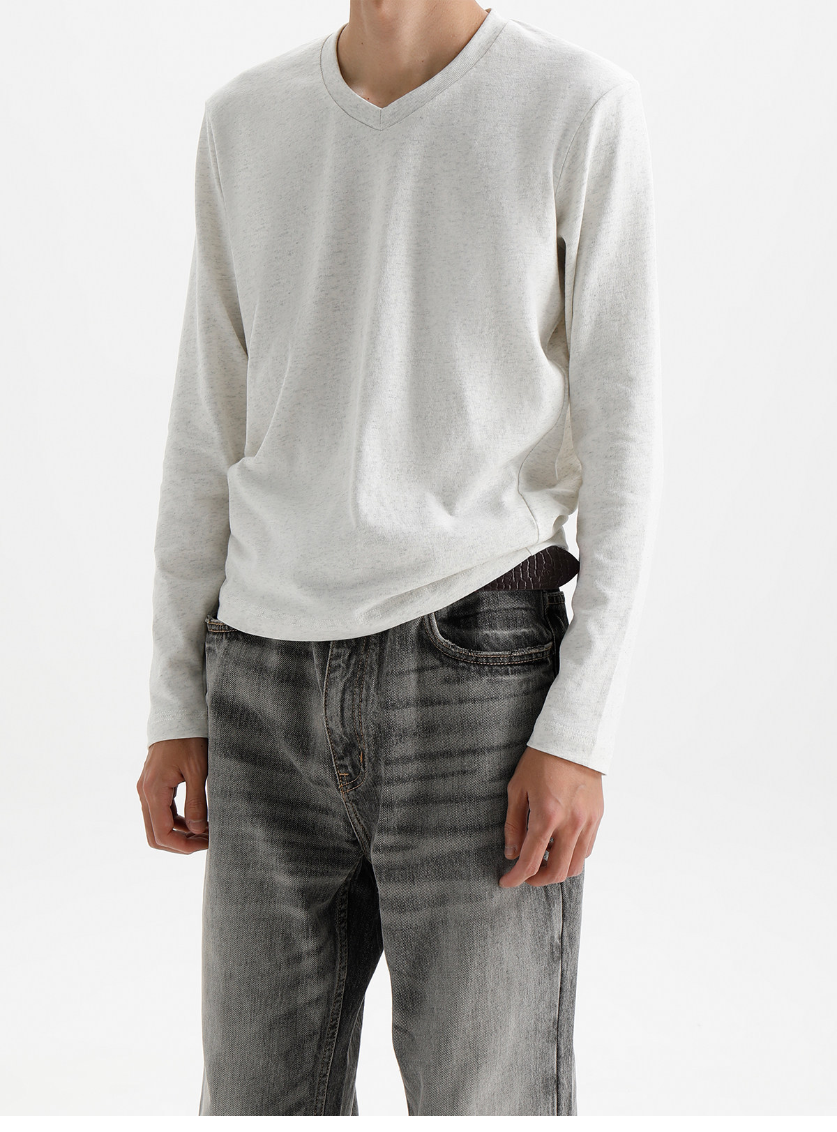 PLUS NO LOGO Linen-Feel V-Neck Slim-Fit Long Sleeve Tee